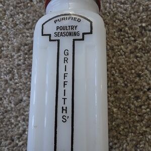 Griffiths' Poultry Seasoning Bottle